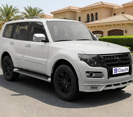 أبيض ميتسوبيشي Pajero GLS HIGHLINE 2020 أبيض ميتسوبيشي Pajero GLS HIGHLINE 2020
