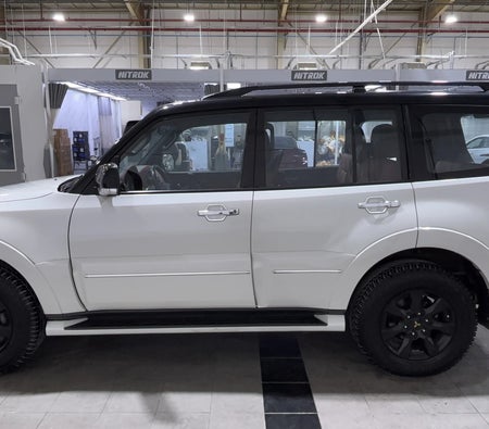  Mitsubishi Pajero GLS MIDLINE SIGNATURE EDITION 2018