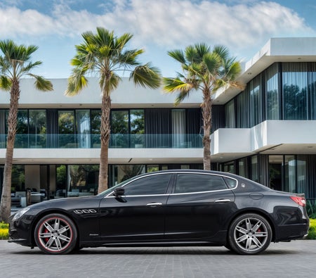 Siyah Maserati Quattroporte Granlusso 2019 Siyah Maserati Quattroporte Granlusso 2019