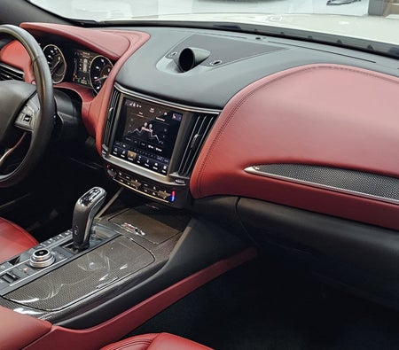 White Maserati Levante 2024