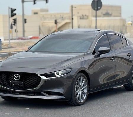 Mazda 3 Luxury 2024, photo 3 of 4