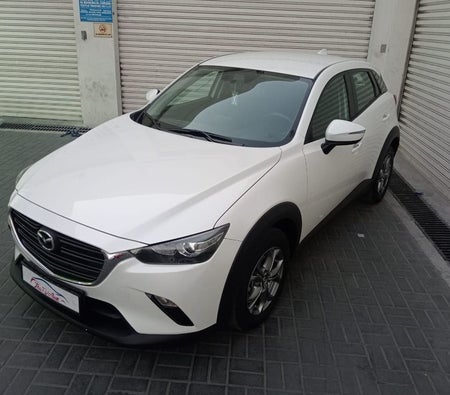 Weiß Mazda CX3 2024