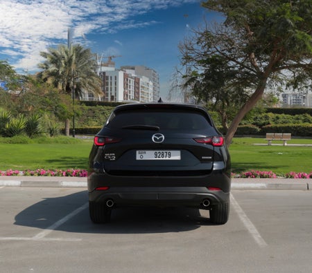 Black Mazda CX 5 2023