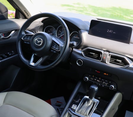 Black Mazda CX 5 2023