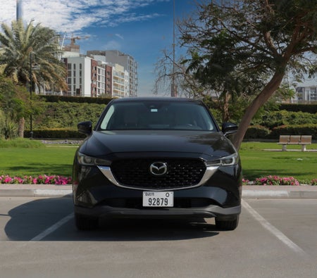 Black Mazda CX 5 2023