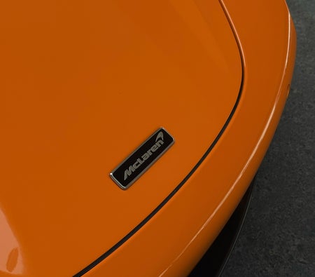 McLaren 720S 2022