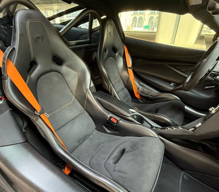 McLaren 720S 2022