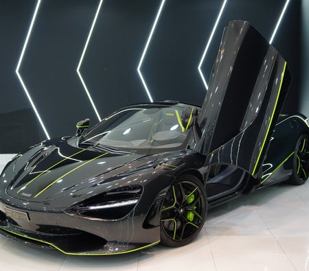 McLaren 750S Spider 2024, photo 3 of 4