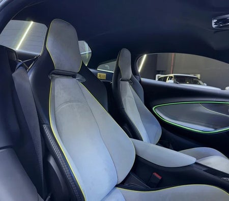 McLaren Artura  2023, photo 2 of 4