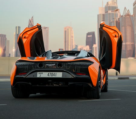 McLaren Artura Spider 2025