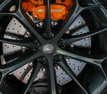 McLaren Artura Spider 2025