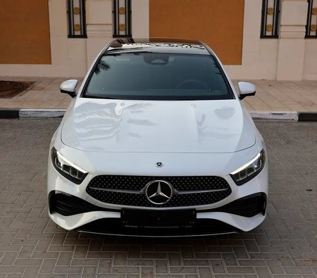 Mercedes Benz A200 AMG  2024, photo 2 of 4