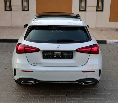 Mercedes Benz A200 AMG  2024, photo 4 of 4