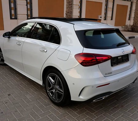  Mercedes Benz A200 AMG 2024