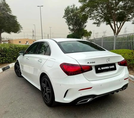 Mercedes Benz A200 AMG 2024, photo 3 of 4