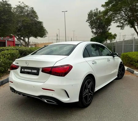 Mercedes Benz A200 AMG 2024, photo 4 of 4