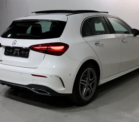 Mercedes Benz A200 2024, photo 3 of 4