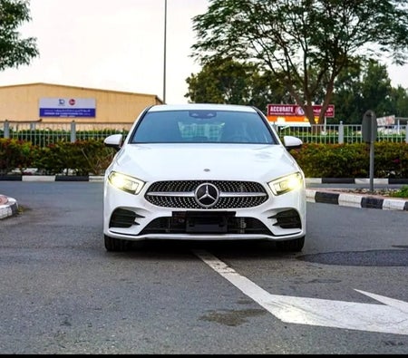 مرسيدس بنز إيه 180 إيه إم جي 2022, photo 2 of 4