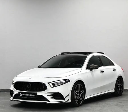 Mercedes Benz A35 AMG 2021, photo 3 of 4