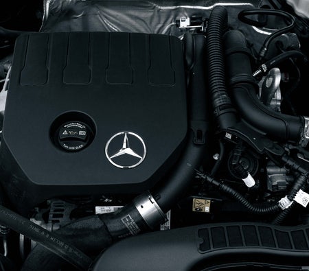 Siyah Mercedes Benz A200 AMG 2024