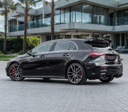 Siyah Mercedes Benz A 35 2023
