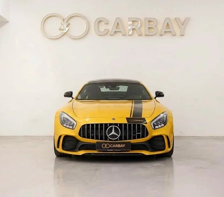 Amarillo Mercedes Benz AMG AMG-GT R 2019