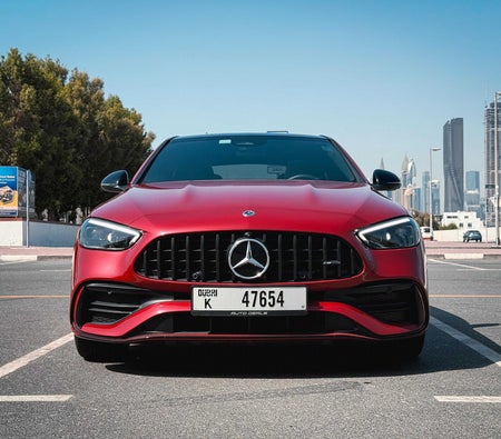 Mercedes Benz AMG C43 2024