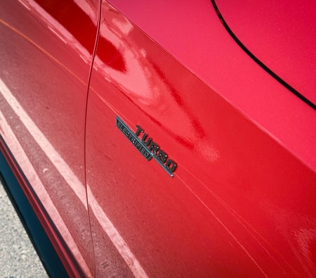 Mercedes Benz AMG C43 2024