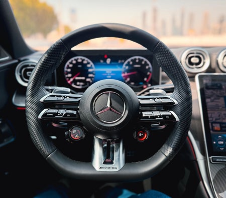 Mercedes Benz AMG C43 2024