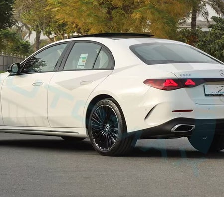 Mercedes Benz AMG E300 2026, photo 4 of 4