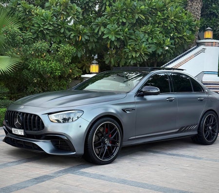 Mercedes Benz AMG E63 S 2023