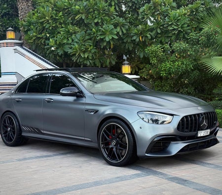 Mercedes Benz AMG E63 S 2023