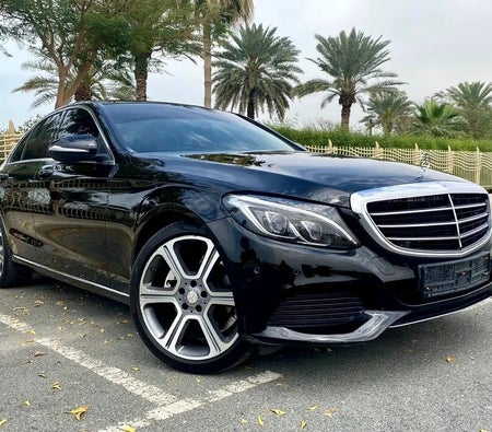 Mercedes Benz C200 Elegance 2015, photo 3 of 4