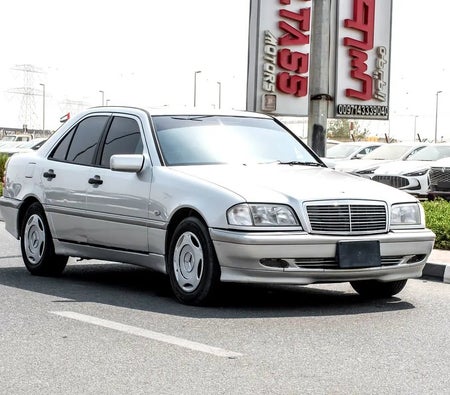 Mercedes Benz C200 1998, photo 1 of 4
