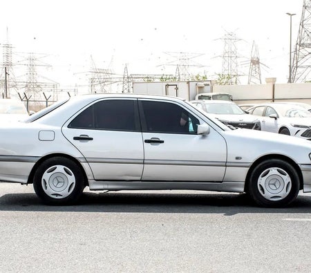 Mercedes Benz C200 1998, photo 4 of 4