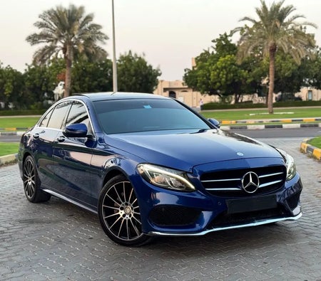 Blu Mercedes Benz C200 2017 Blu Mercedes Benz C200 2017