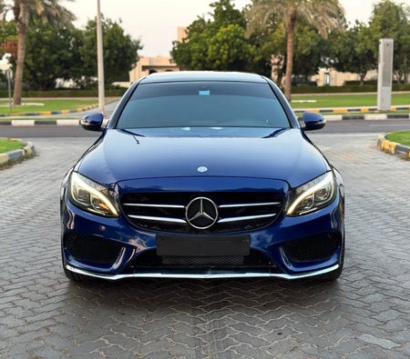 Blu Mercedes Benz C200 2017 Blu Mercedes Benz C200 2017