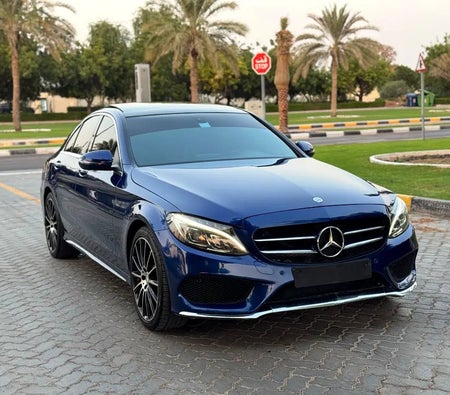 Blu Mercedes Benz C200 2017