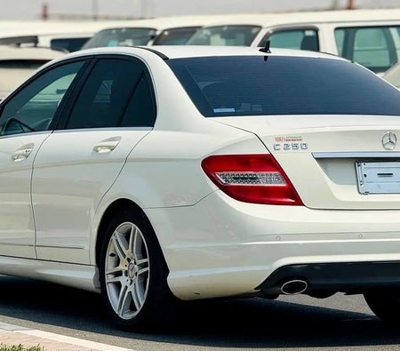 White Mercedes Benz C250 2008