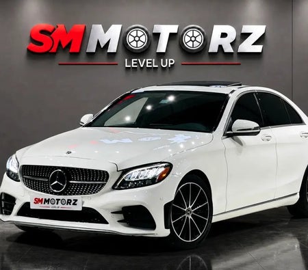 Mercedes Benz C300 4Matic 2021, photo 3 of 4