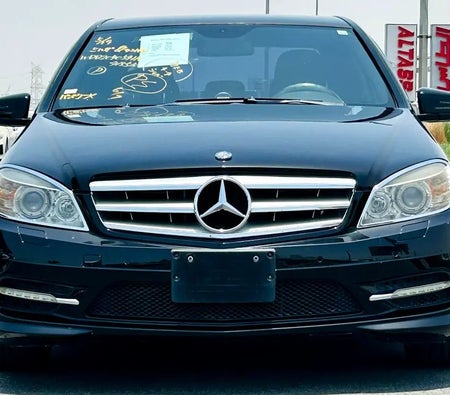 Mercedes Benz C300 2010, photo 3 of 4