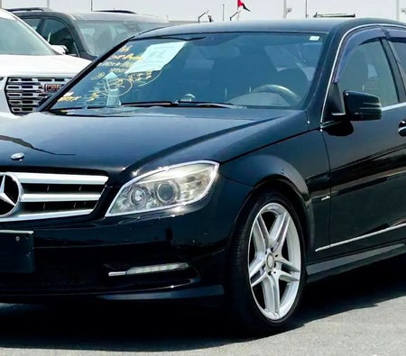 Mercedes Benz C300 2010, photo 2 of 4