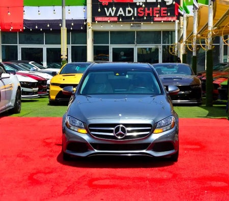 Mercedes Benz C300 2017, photo 2 of 4