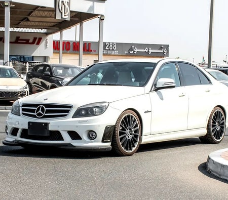 مرسيدس بنز إيه إم جي C63 2009, photo 3 of 4