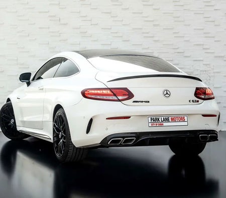 Mercedes Benz AMG C63 2017, photo 2 of 4