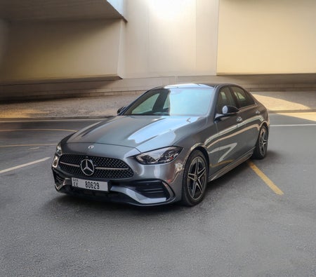 Mercedes Benz C200 2023