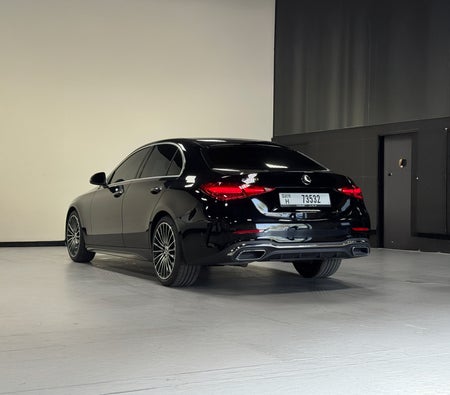Mercedes Benz C200 2025