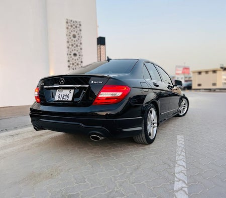 Nero Mercedes Benz C300 2012