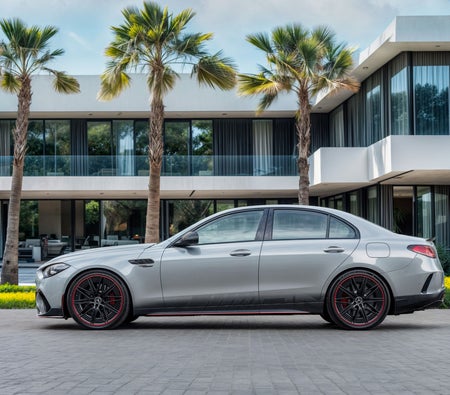 Mercedes Benz C63 S AMG E-Performance 2024 Mercedes Benz C63 S AMG E-Performance 2024