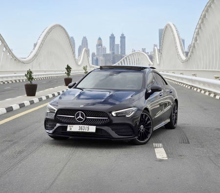 Mercedes Benz CLA 200 2021, photo 3 of 4